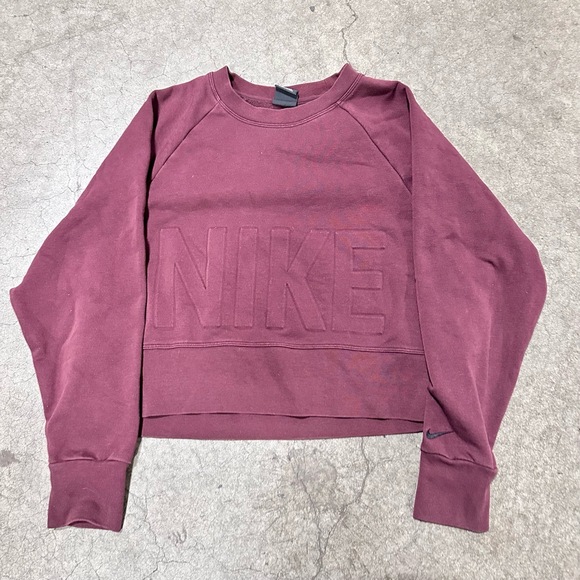 Nike Sweatshirt Womens Small Maroon Cropped Crewneck Embossed Logo Vintage - Picture 4 of 8